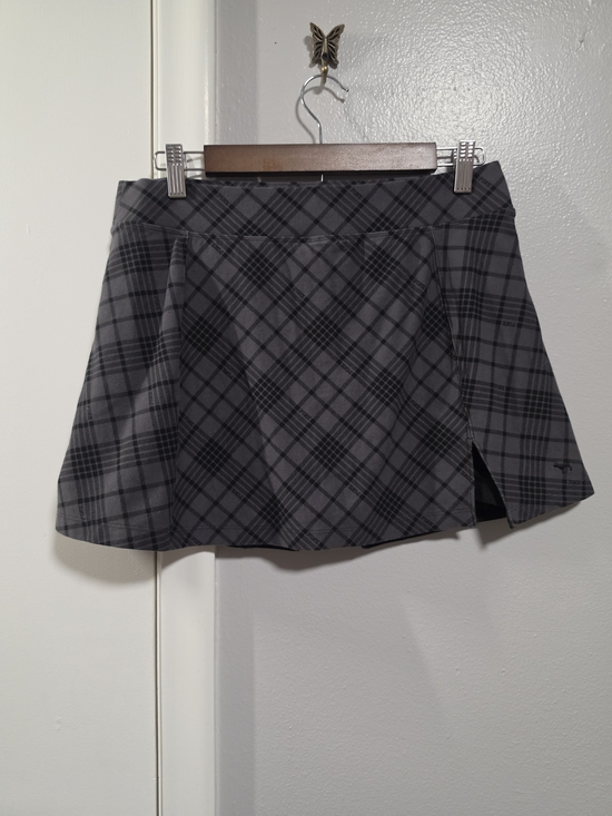PINK Victoria's Secret Dresses & Skirts - PINK Victoria’s Secret Plaid Mini Skort Gray Black Cotton Size Large